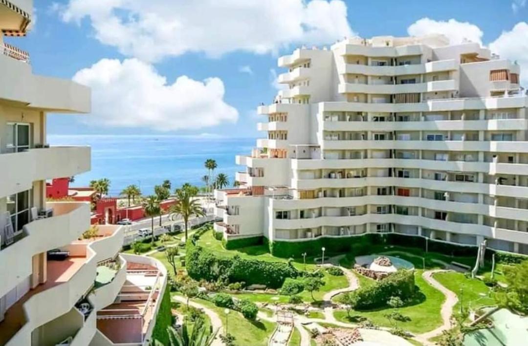 Estreno Benalbeach Vistas Al Mar Estudio Deluxe Benalmádena Eksteriør billede